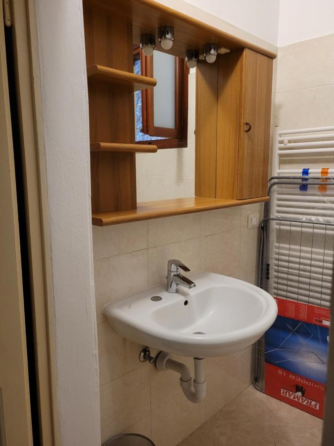 Appartement Casa Gianna à Castiglione dʼIntelvi Extérieur photo
